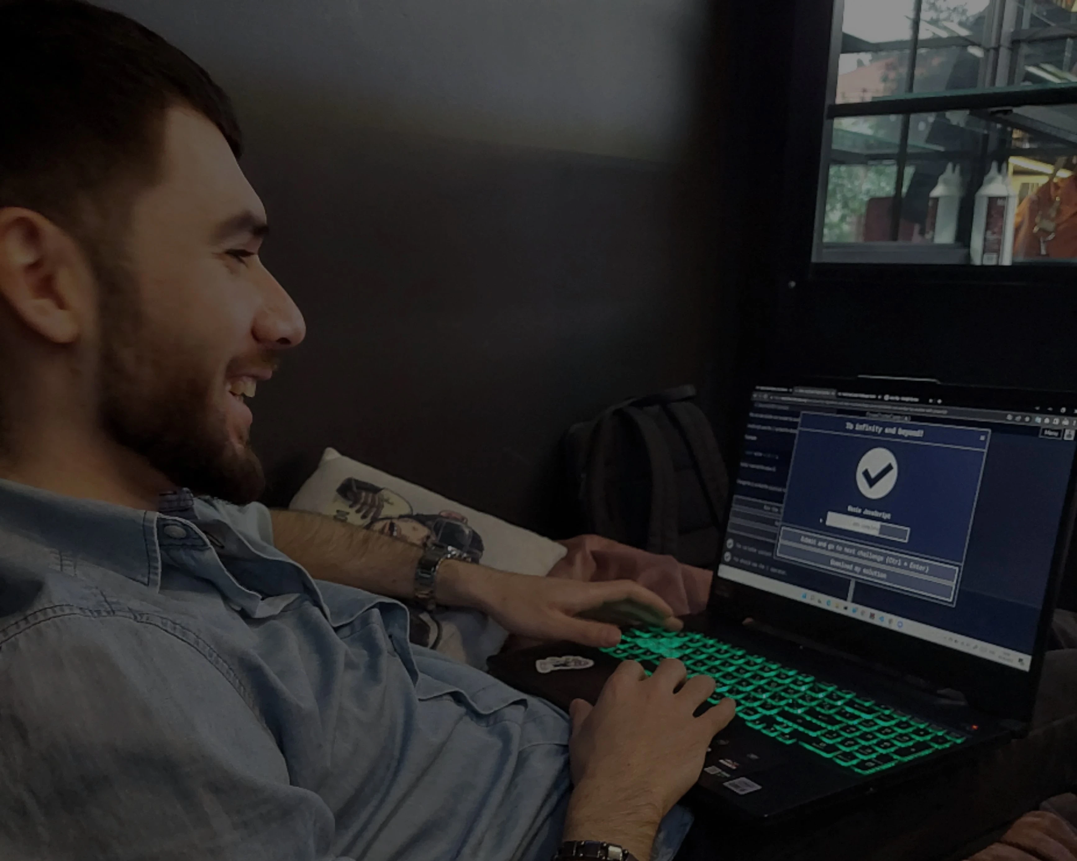 Emil Gasarayev SEO Specialist və Frontend Developer